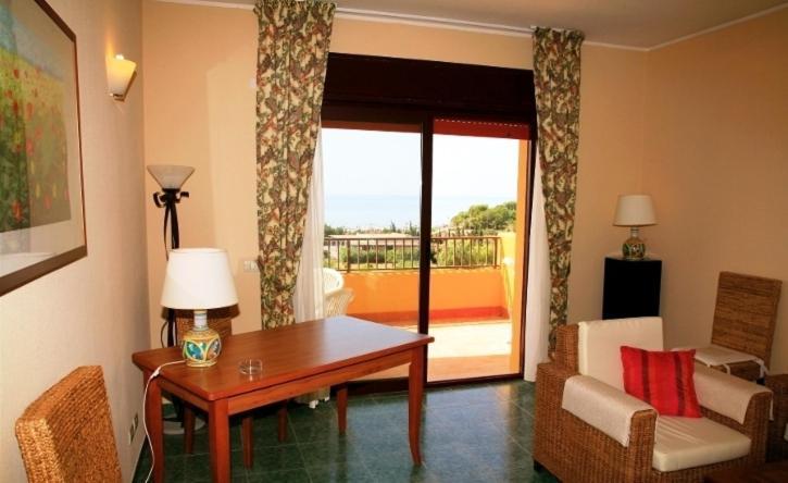 Conte Di Cabrera Hotel Club 포쟐로 외부 사진